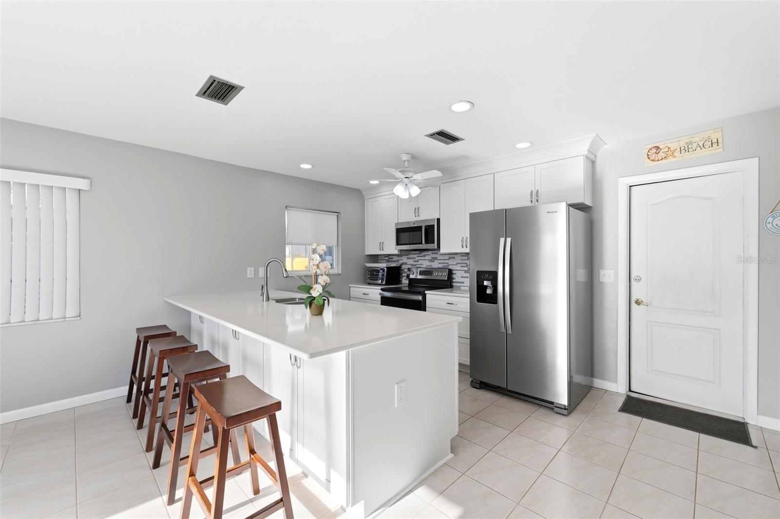 4926 FORECASTLE DR — photo 13
