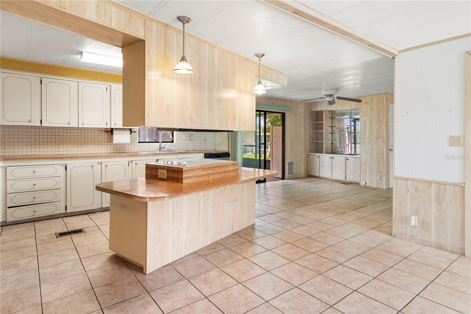 48 QUAIL CT — photo 15