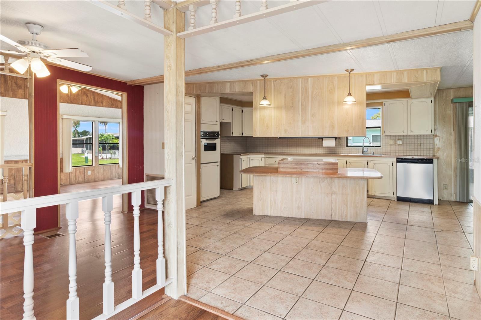 48 QUAIL CT — photo 5