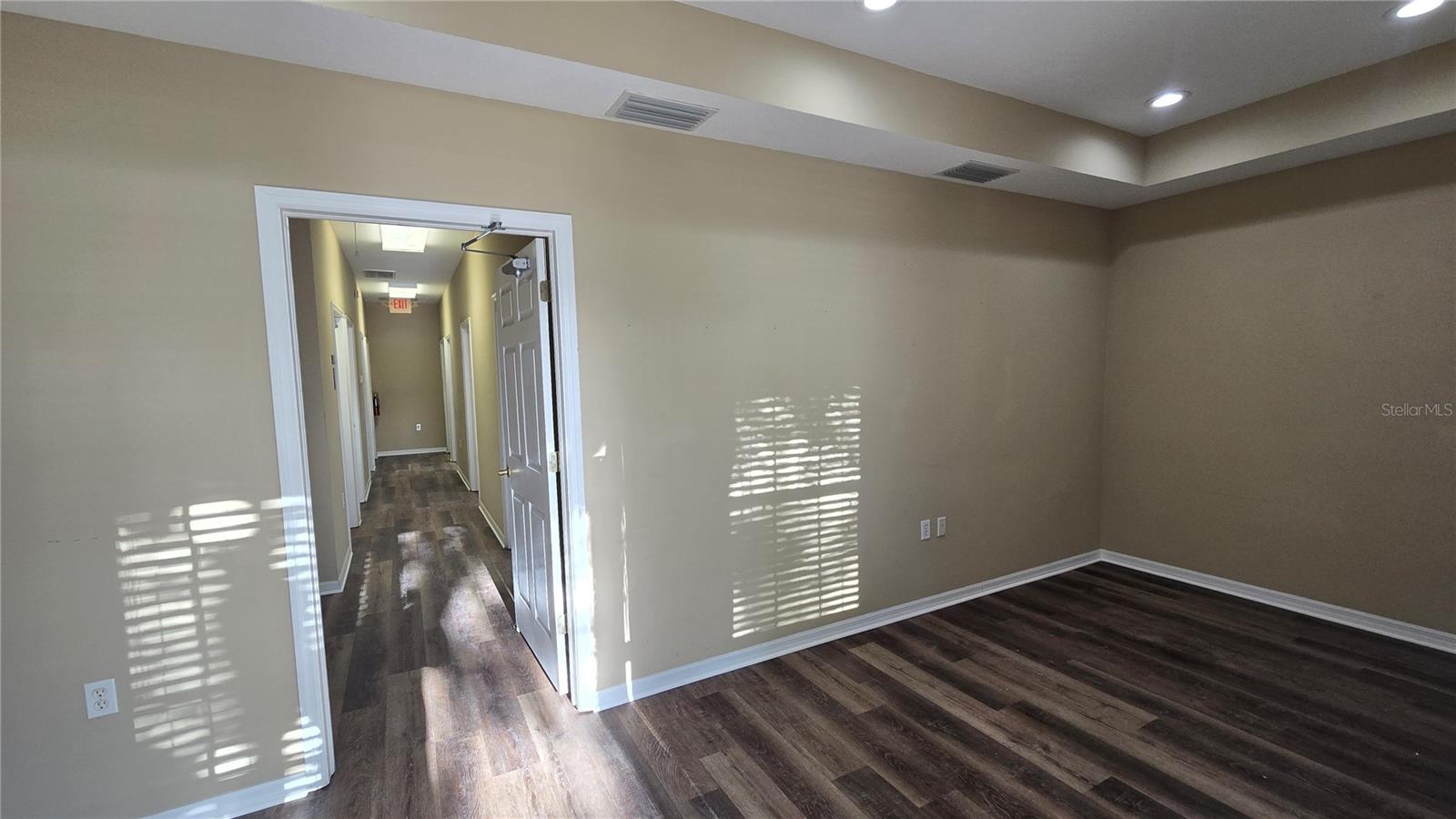 2649 WINDGUARD CIR #102 — photo 18