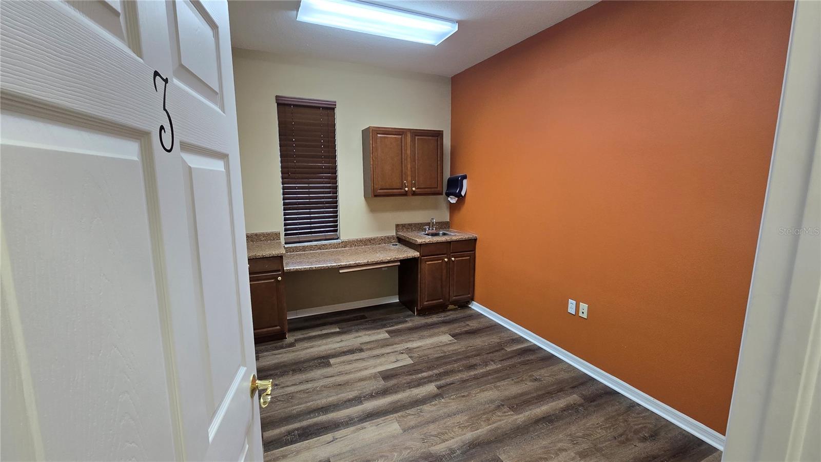 2649 WINDGUARD CIR #102 — photo 34