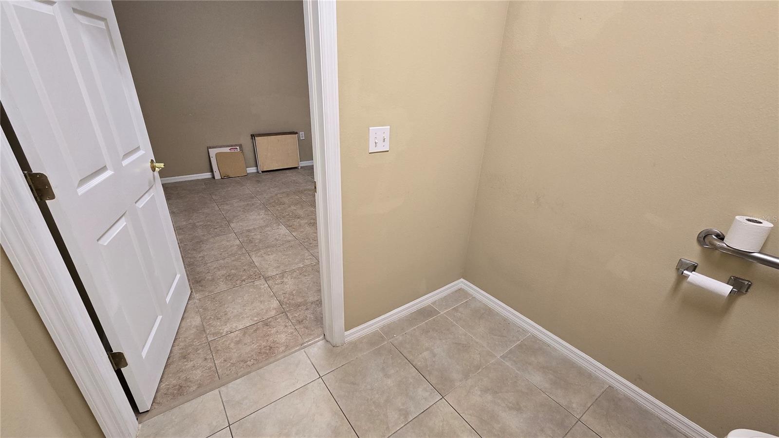 2649 WINDGUARD CIR #102 — photo 41