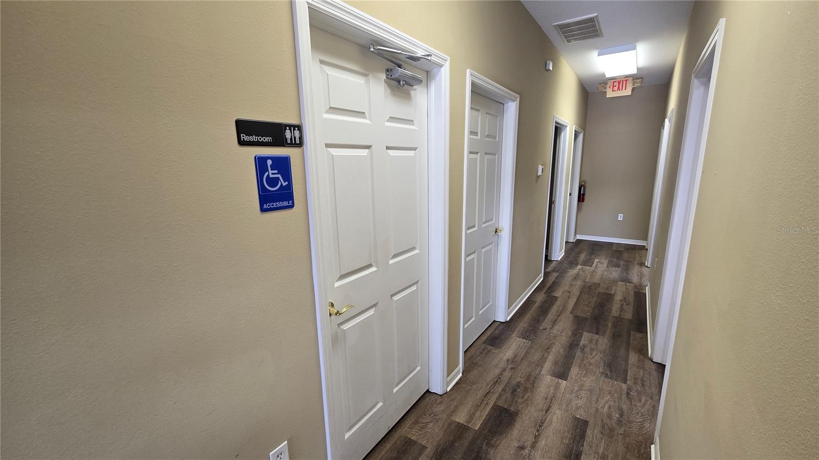 2649 WINDGUARD CIR #102 — photo 29