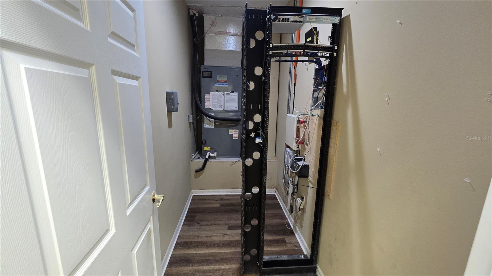 2649 WINDGUARD CIR #102 — photo 36