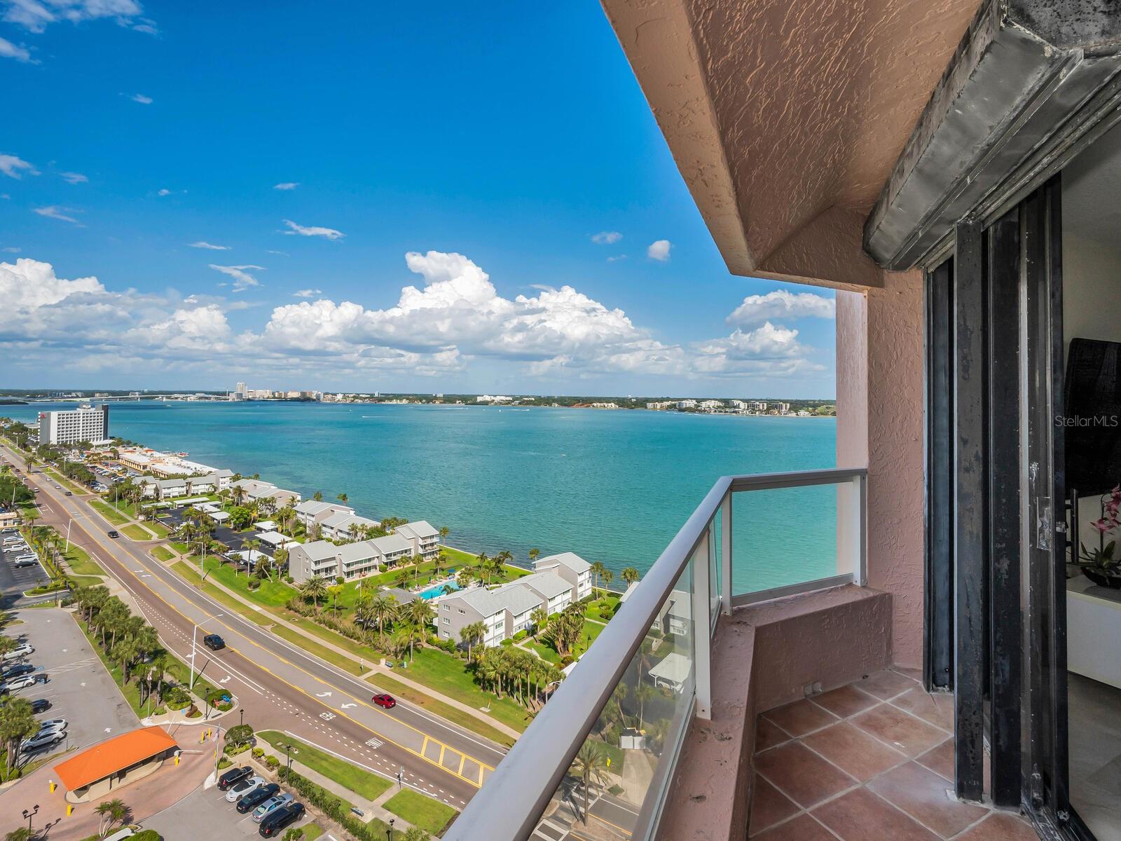 1310 GULF BLVD #Penthouse A — photo 33
