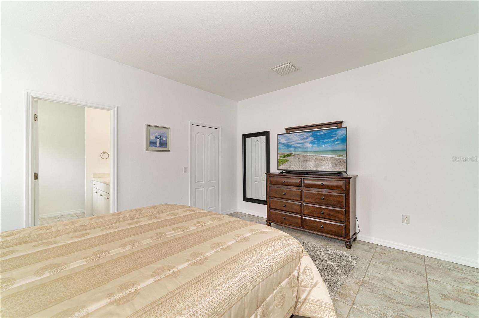 4650 WOODBROOK DR — photo 25