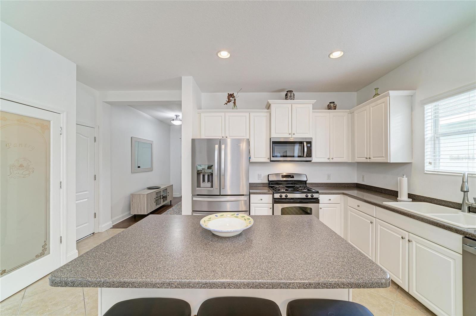 4650 WOODBROOK DR — photo 14
