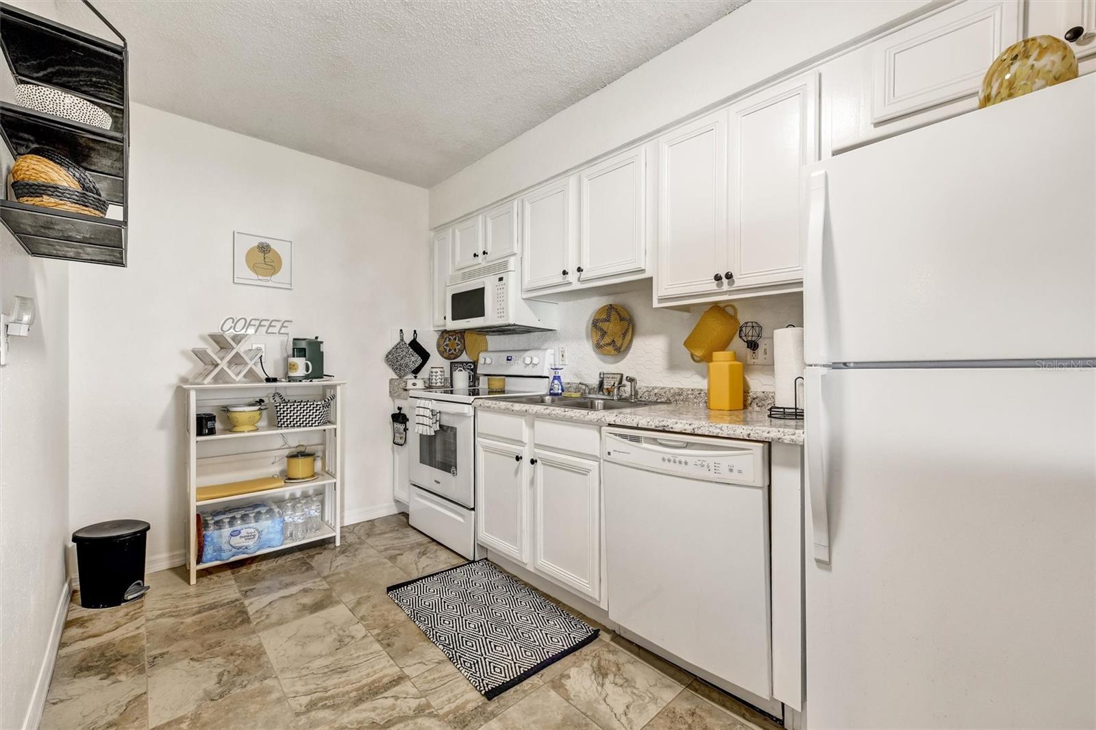 704 HAVEN PL #704 — photo 8