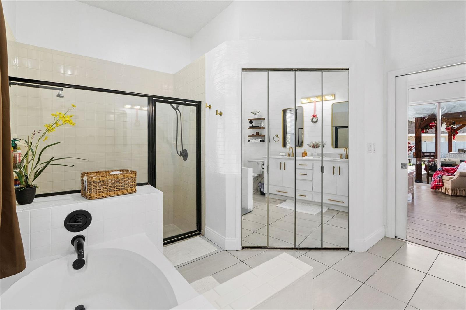 15101 REDVALE DR — photo 18