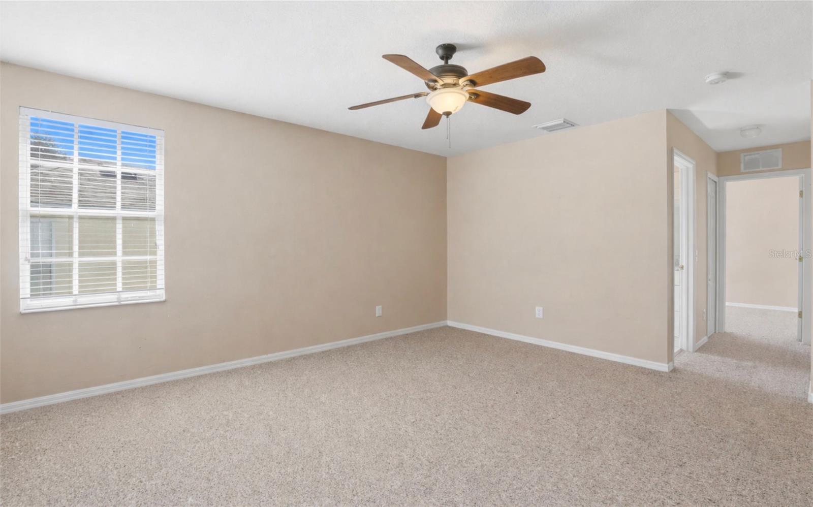 3036 GIANNA WAY — photo 17