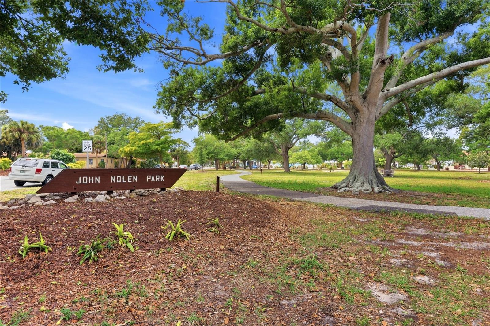 405 MENENDEZ ST — photo 31