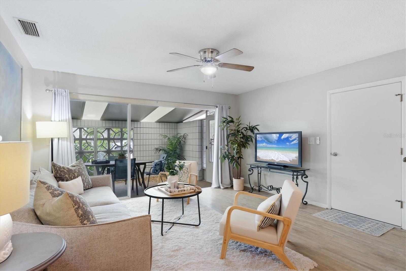 405 MENENDEZ ST — photo 5