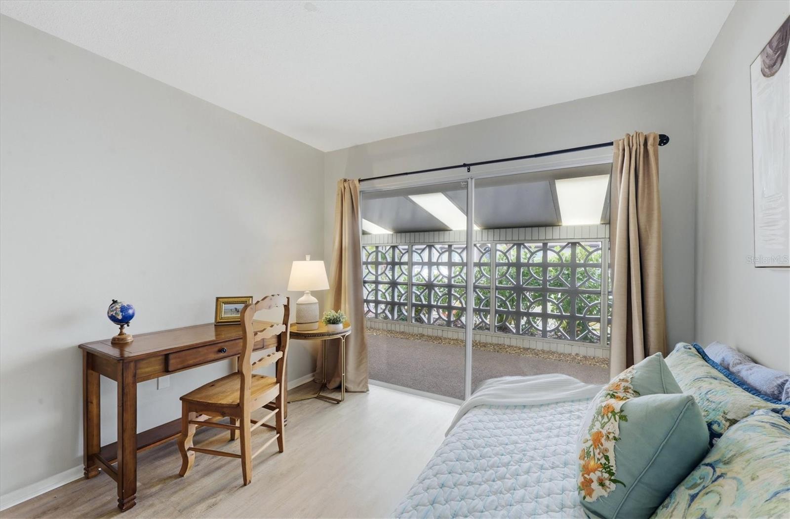 405 MENENDEZ ST — photo 23