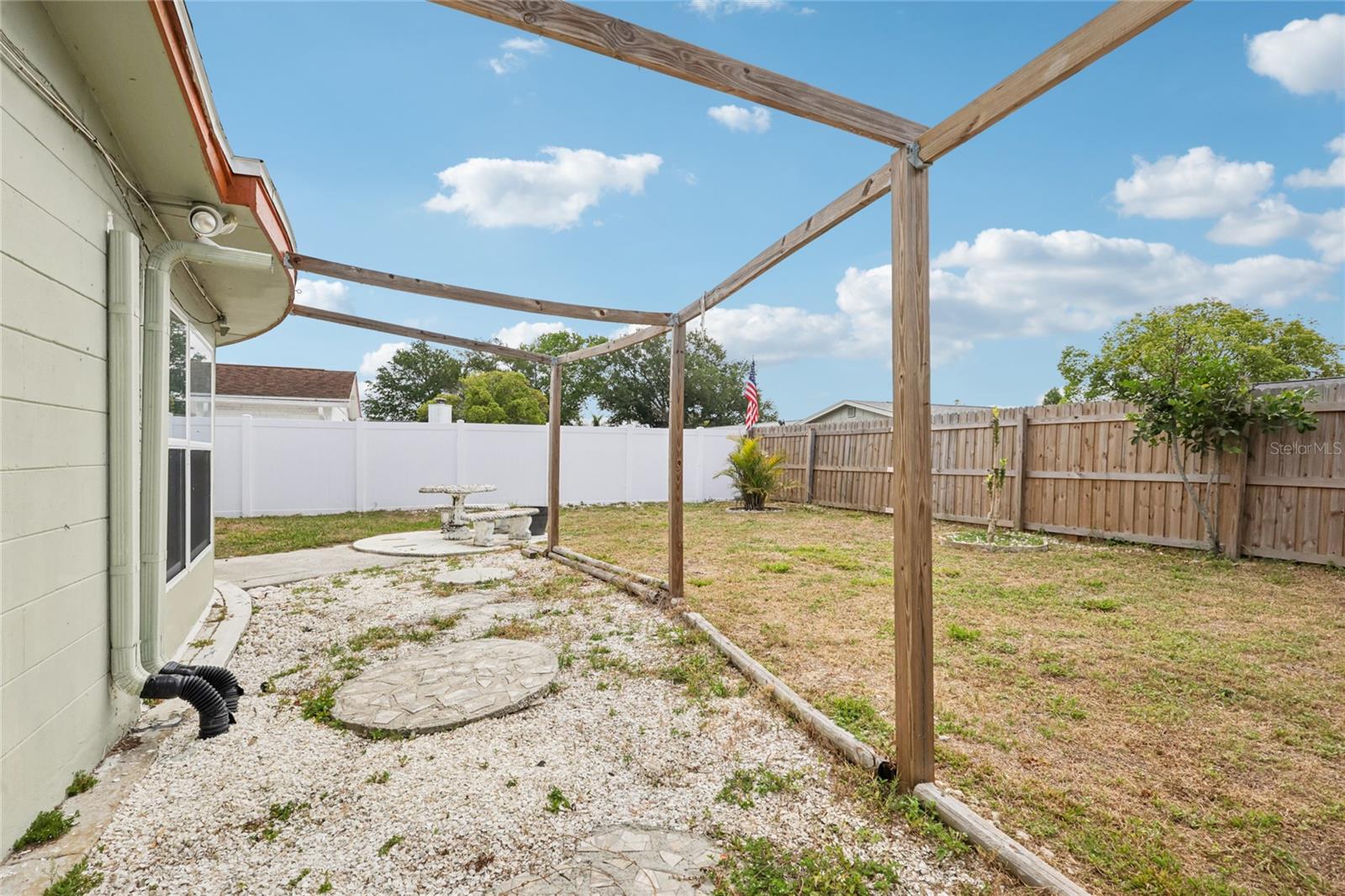 3548 DARLINGTON RD — photo 30