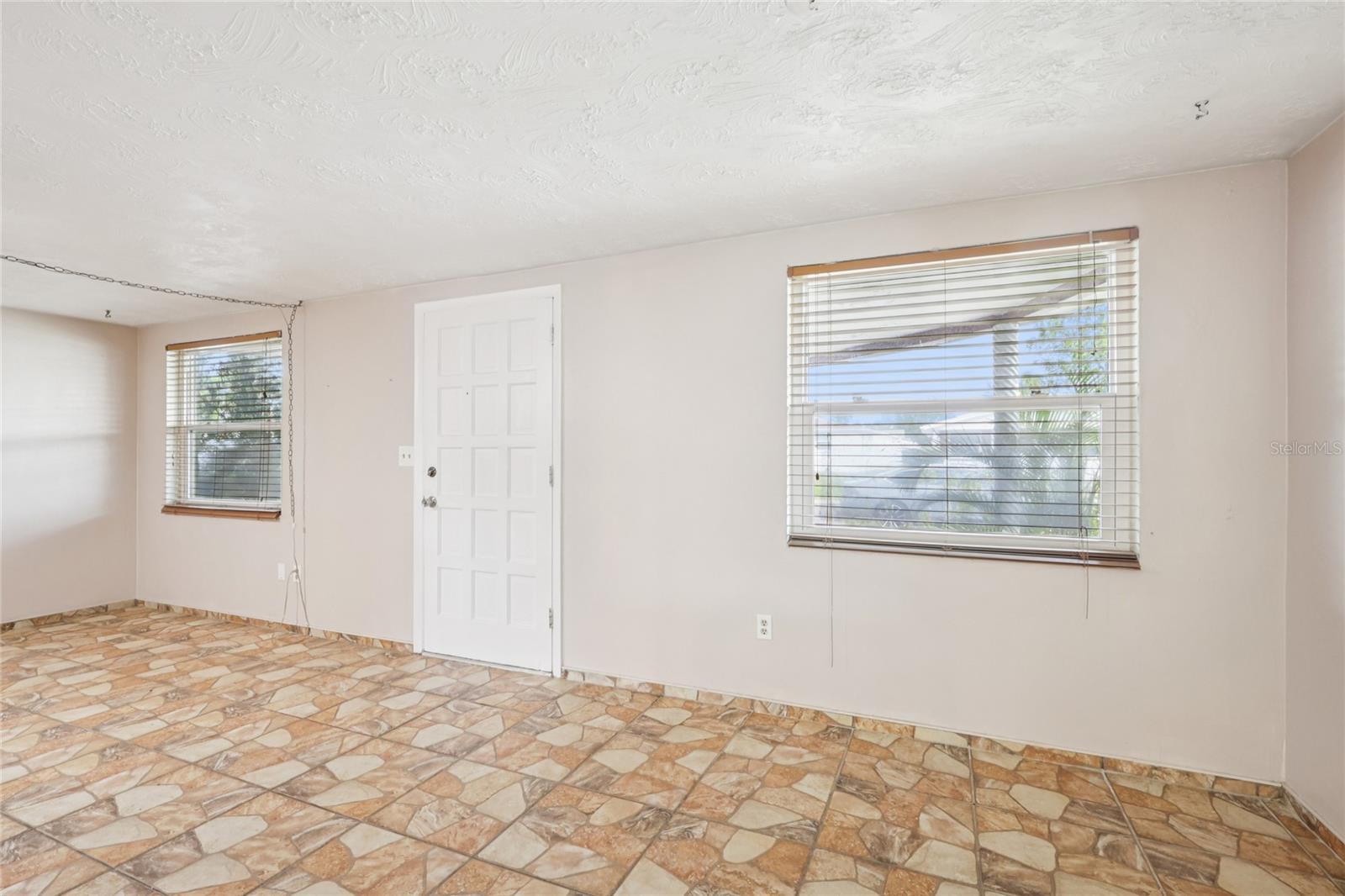 3548 DARLINGTON RD — photo 6
