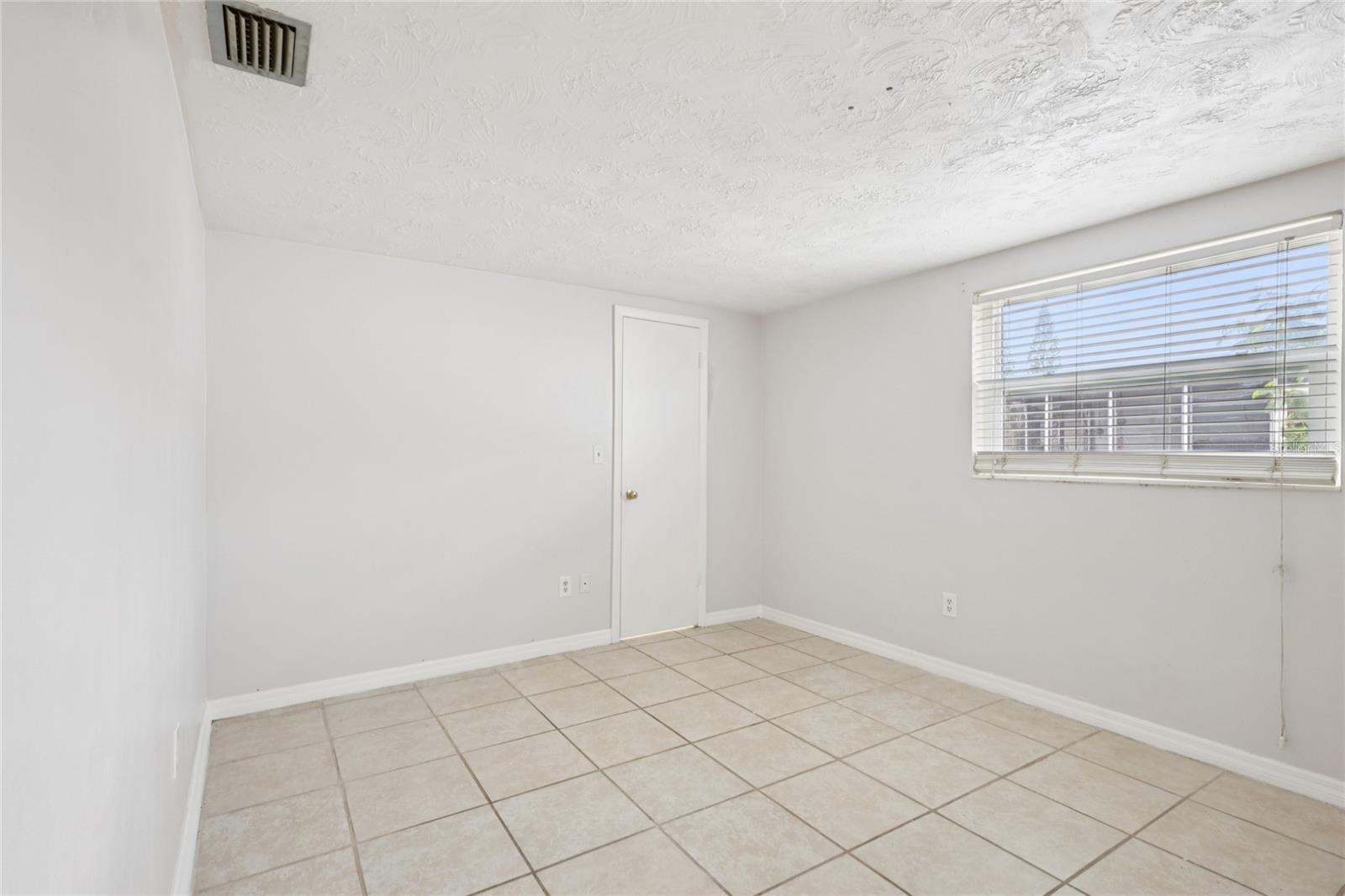 3548 DARLINGTON RD — photo 21
