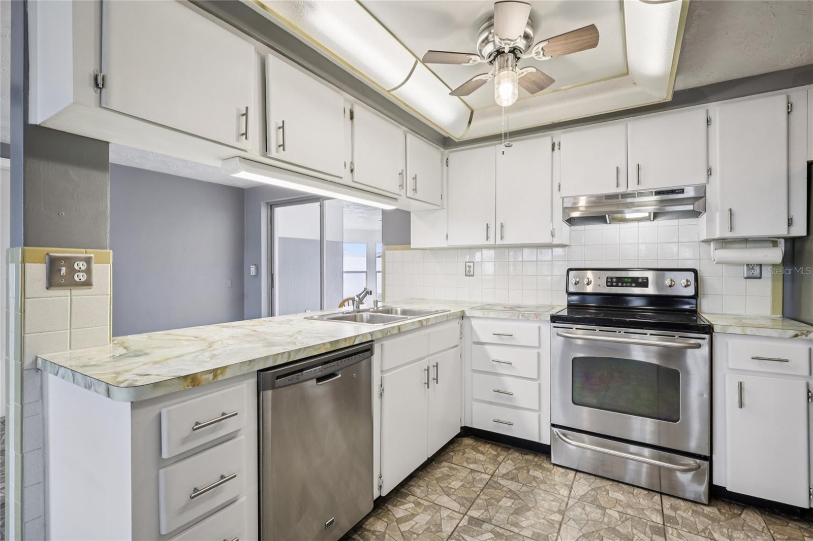3548 DARLINGTON RD — photo 13