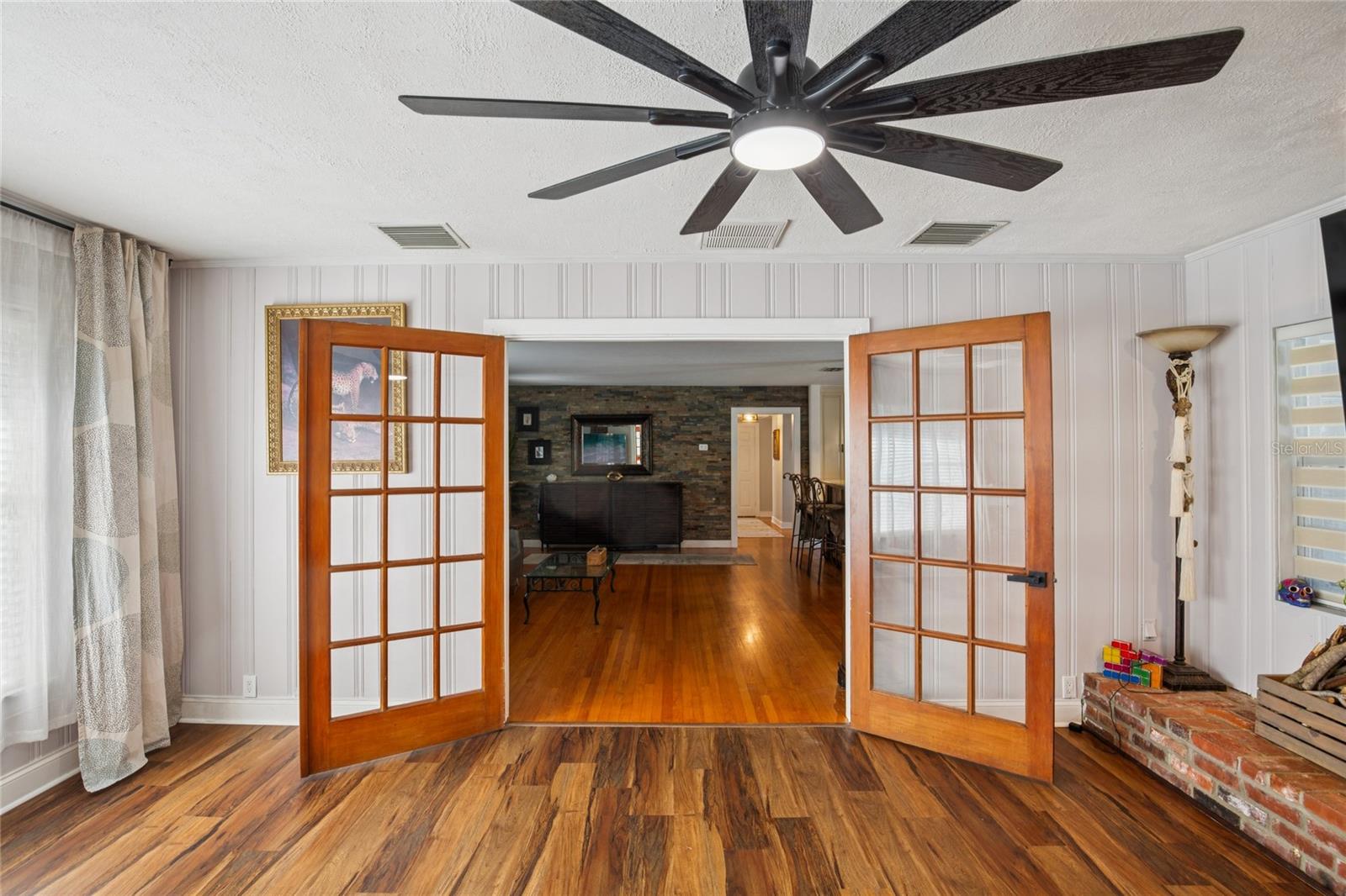 804 WOODRUFF AVE — photo 13