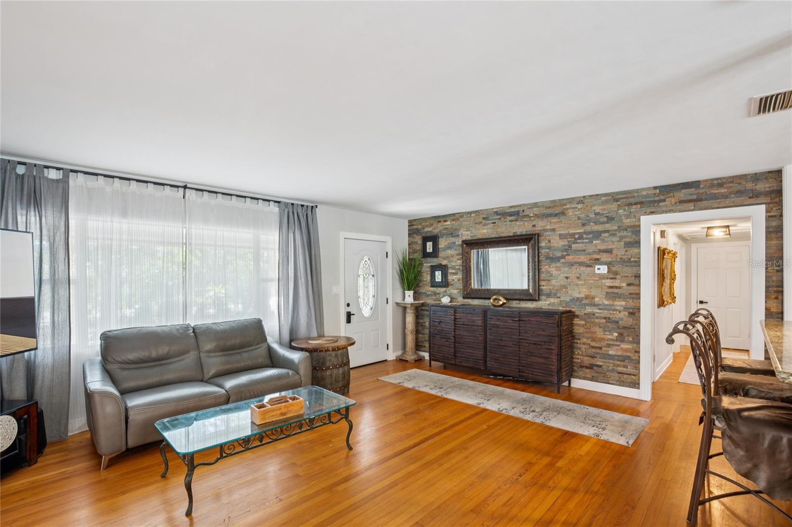 804 WOODRUFF AVE — photo 5