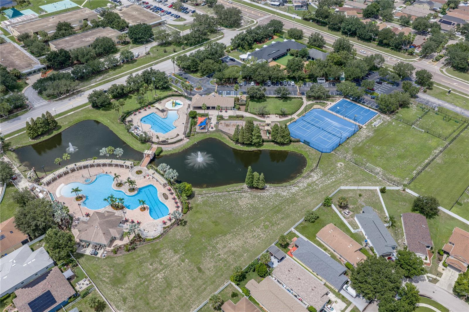 11578 HAMMOCKS GLADE DR — photo 32