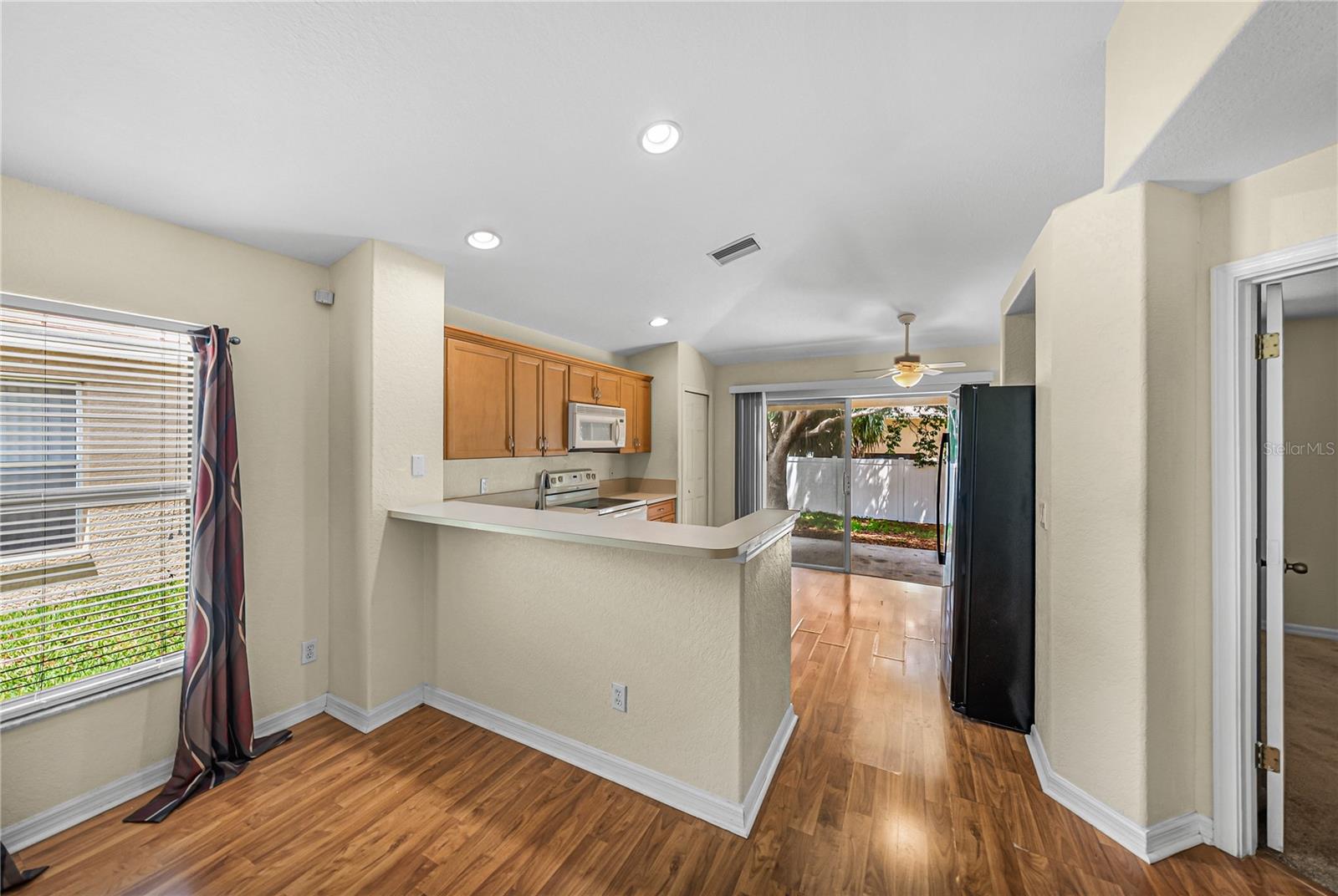 11578 HAMMOCKS GLADE DR — photo 9