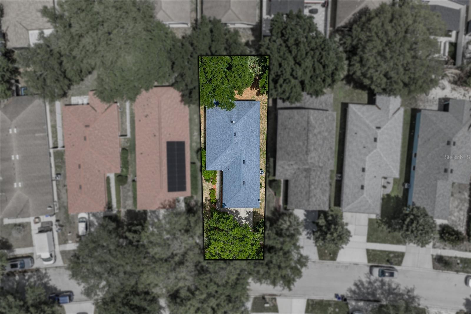 11578 HAMMOCKS GLADE DR — photo 3