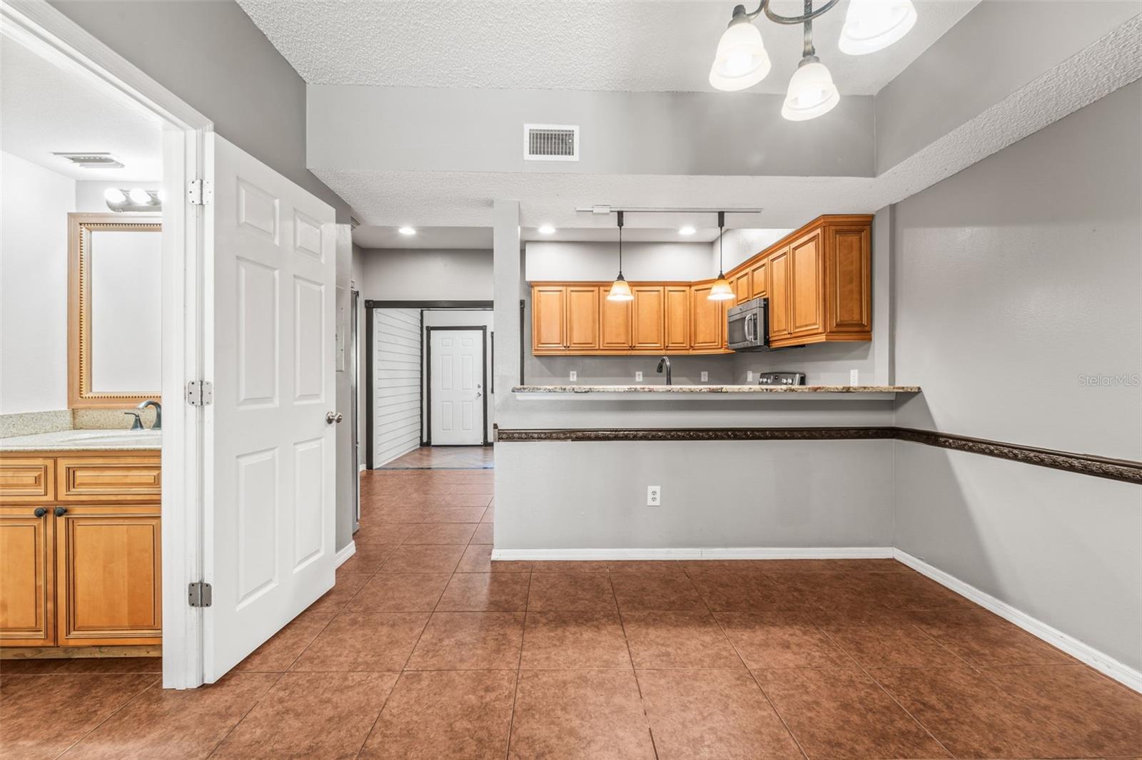 312 WINCHESTER WAY — photo 14