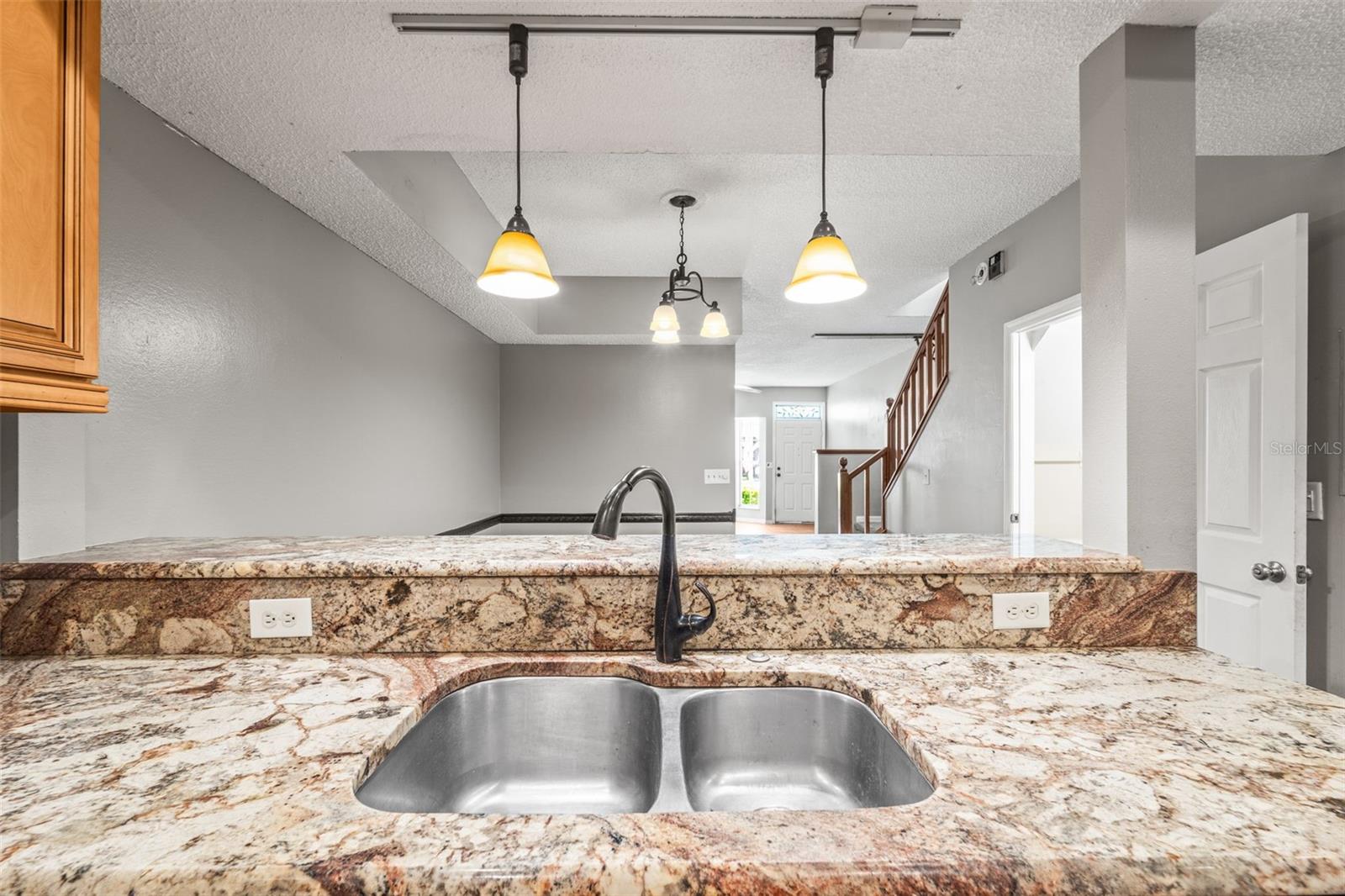 312 WINCHESTER WAY — photo 13