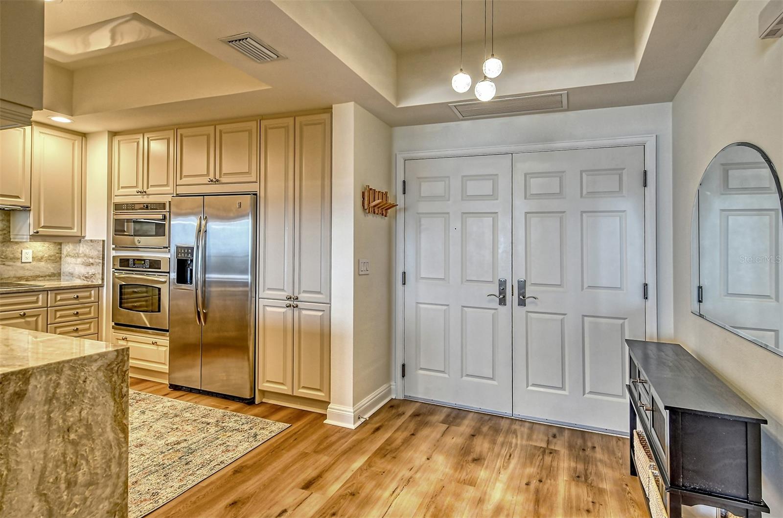 50 CENTRAL AVE #15B — photo 2