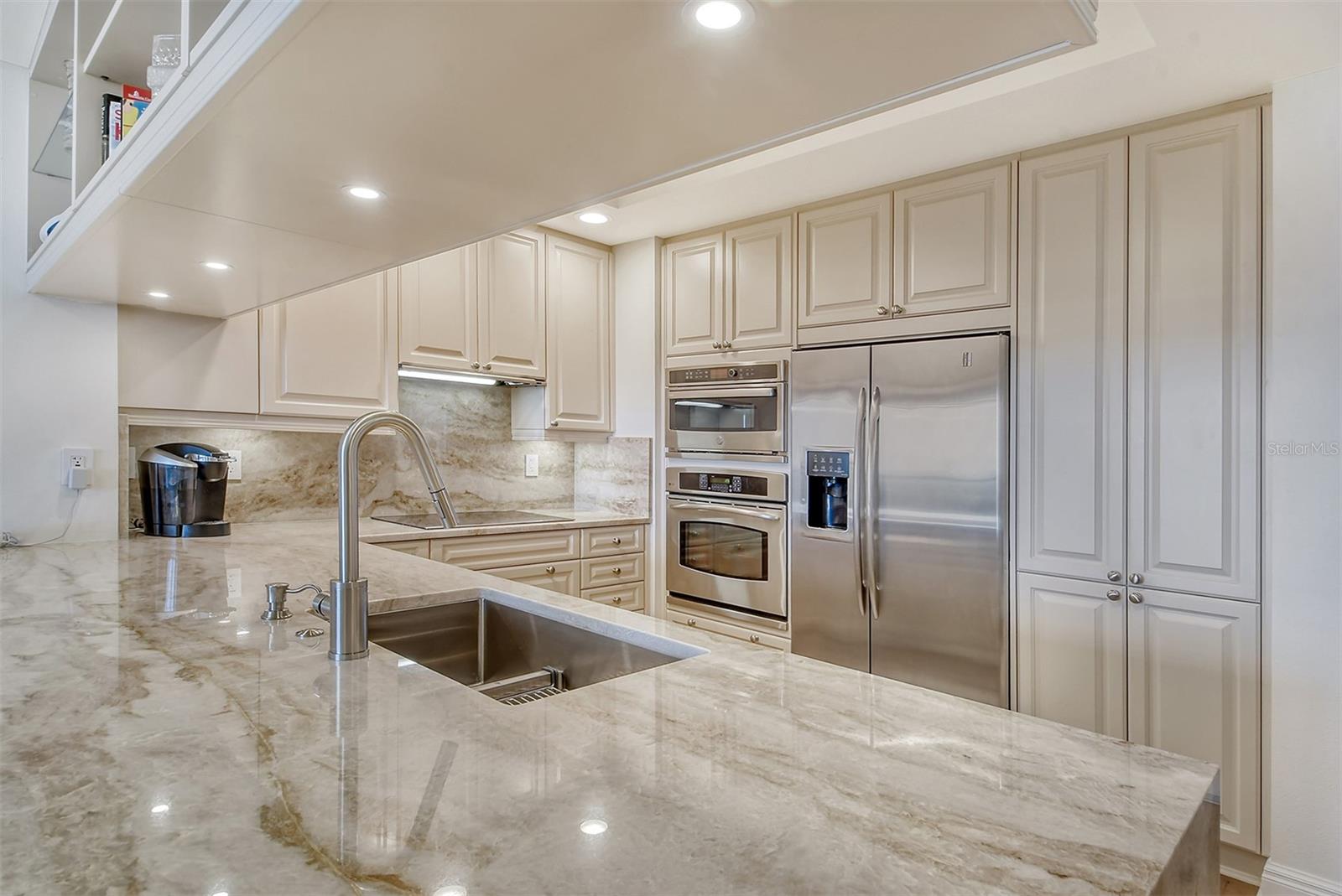 50 CENTRAL AVE #15B — photo 4