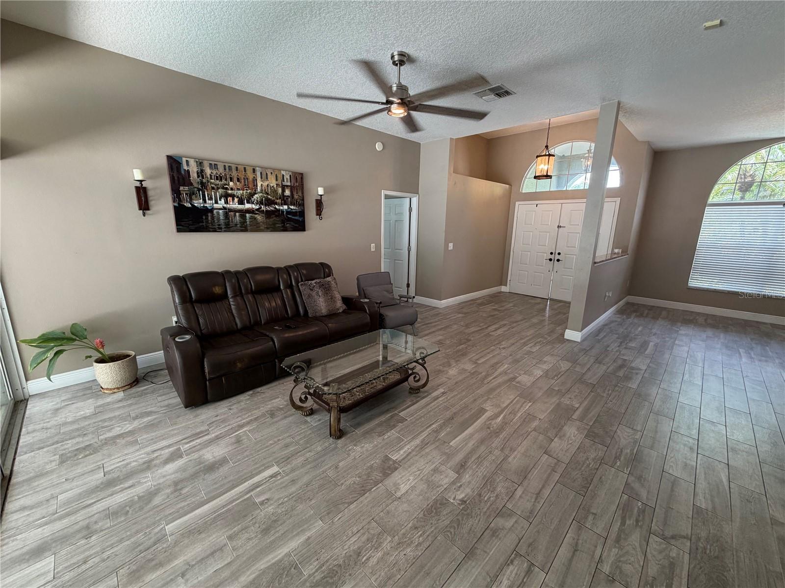 1616 KINSMERE DR — photo 7