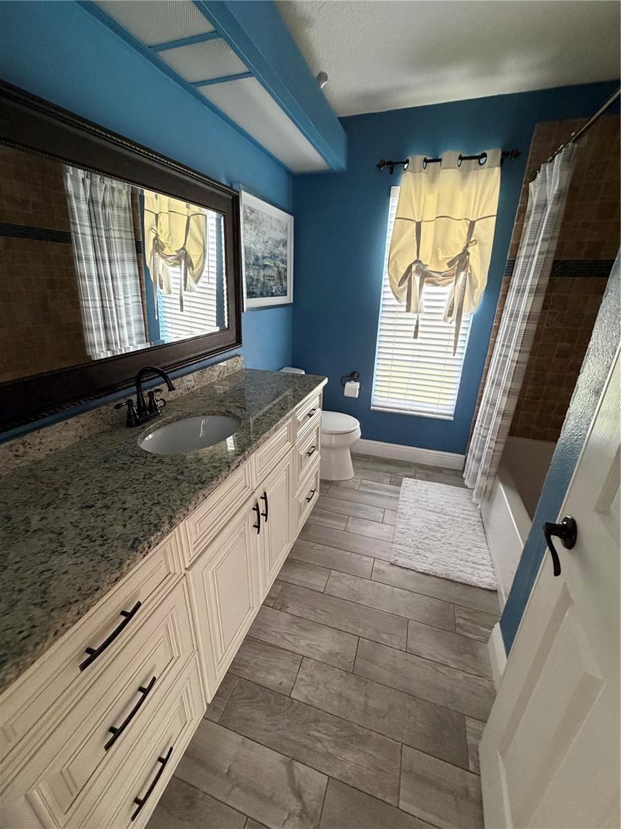 1616 KINSMERE DR — photo 40