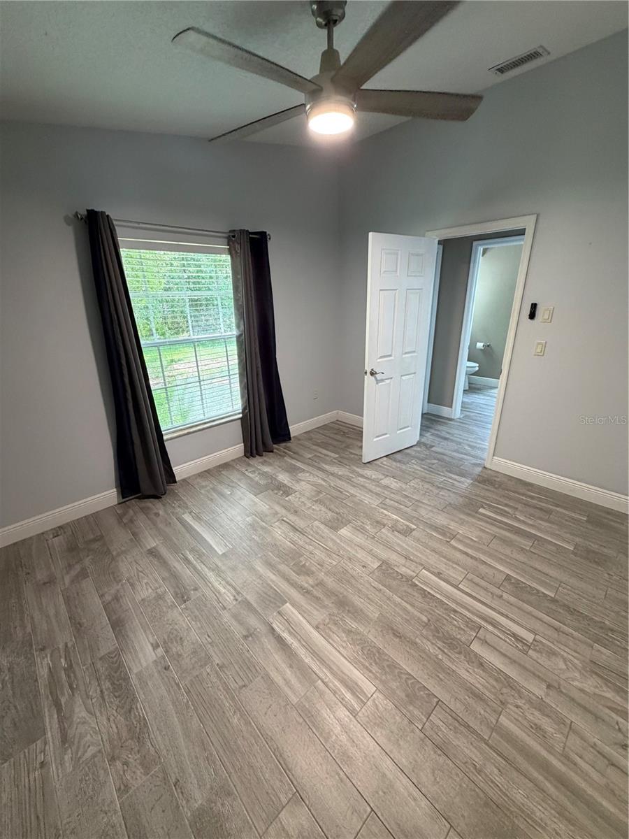 1616 KINSMERE DR — photo 35