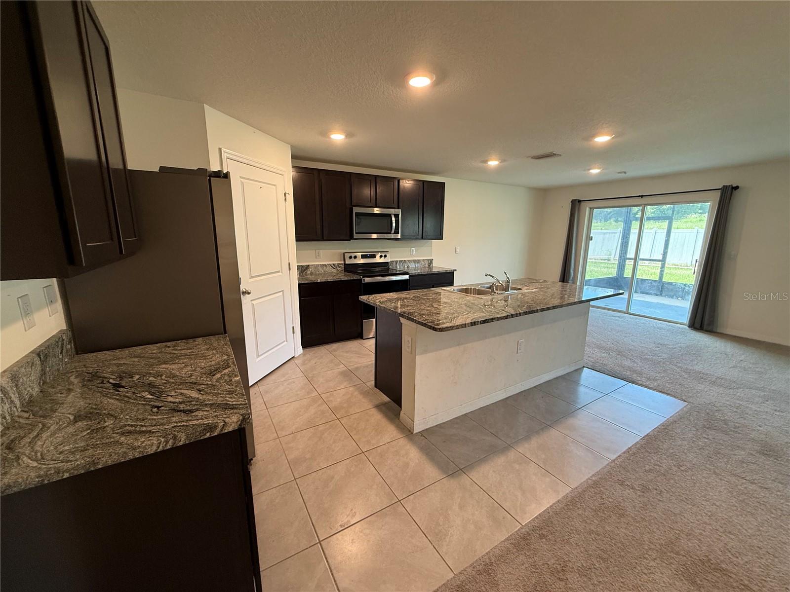 7499 SAIL CLOVER LN — photo 36