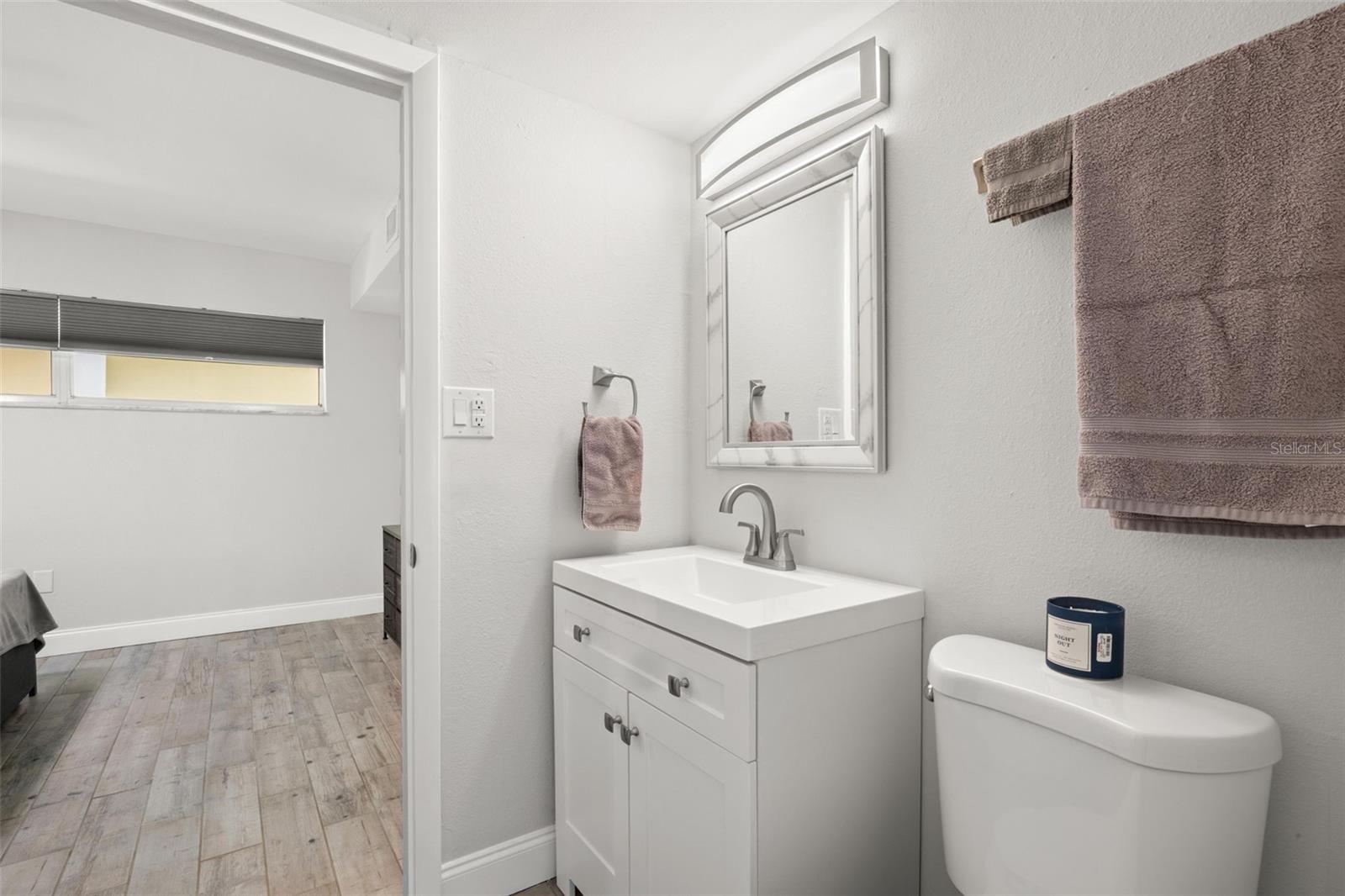 1147 KING ARTHUR CT #204 — photo 18