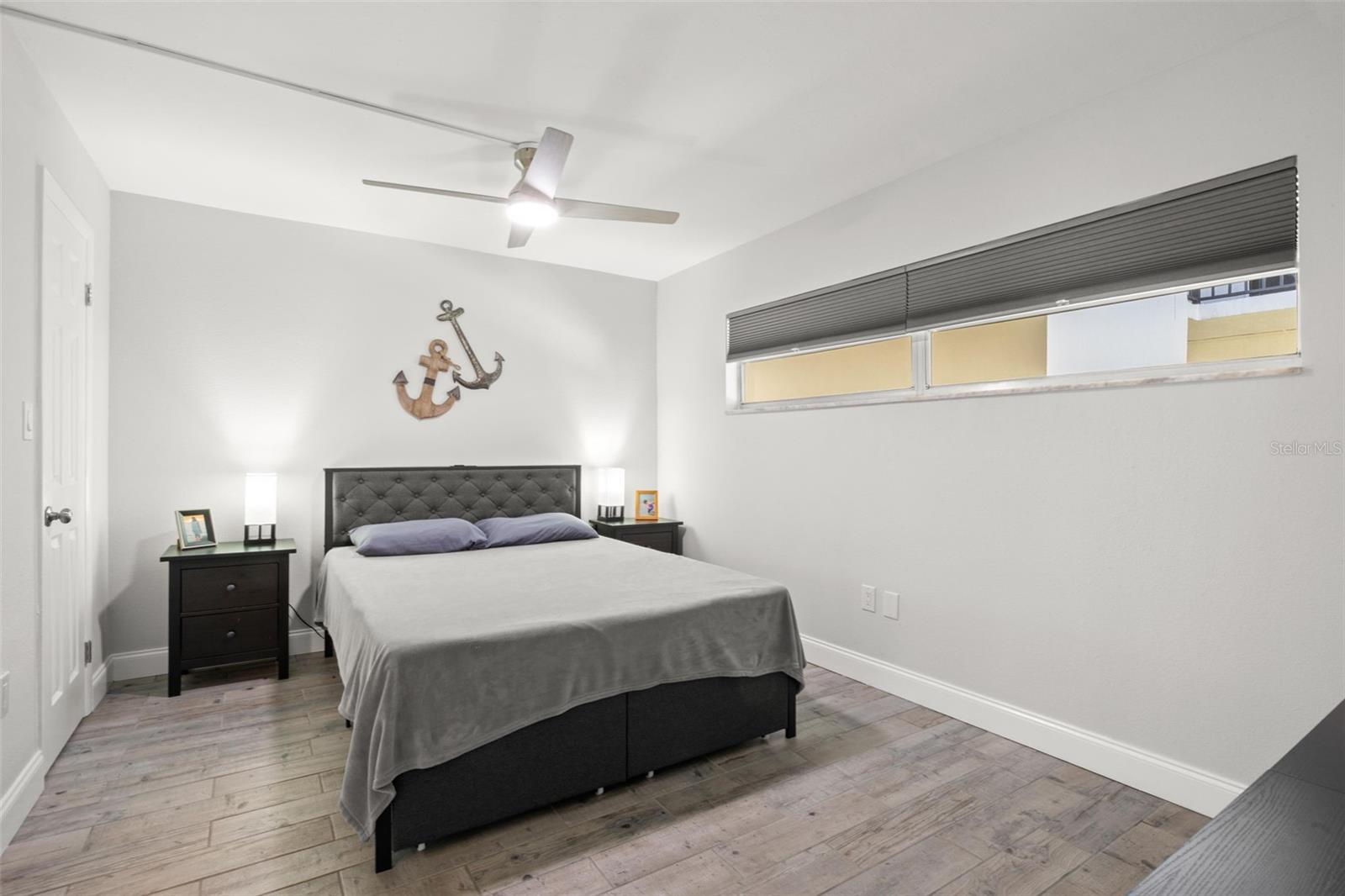 1147 KING ARTHUR CT #204 — photo 13