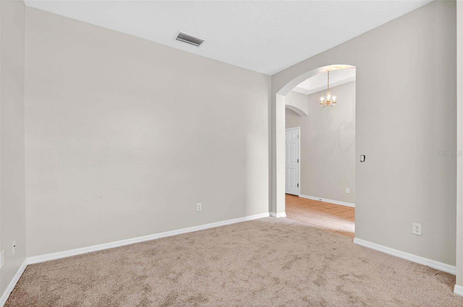 612 MARION HILL LN — photo 34