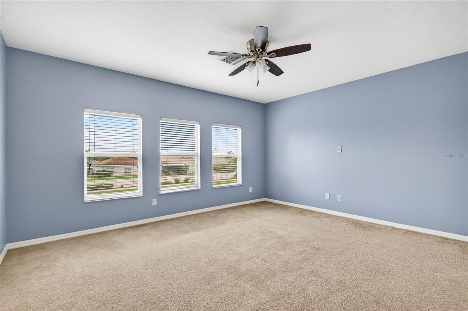 612 MARION HILL LN — photo 28