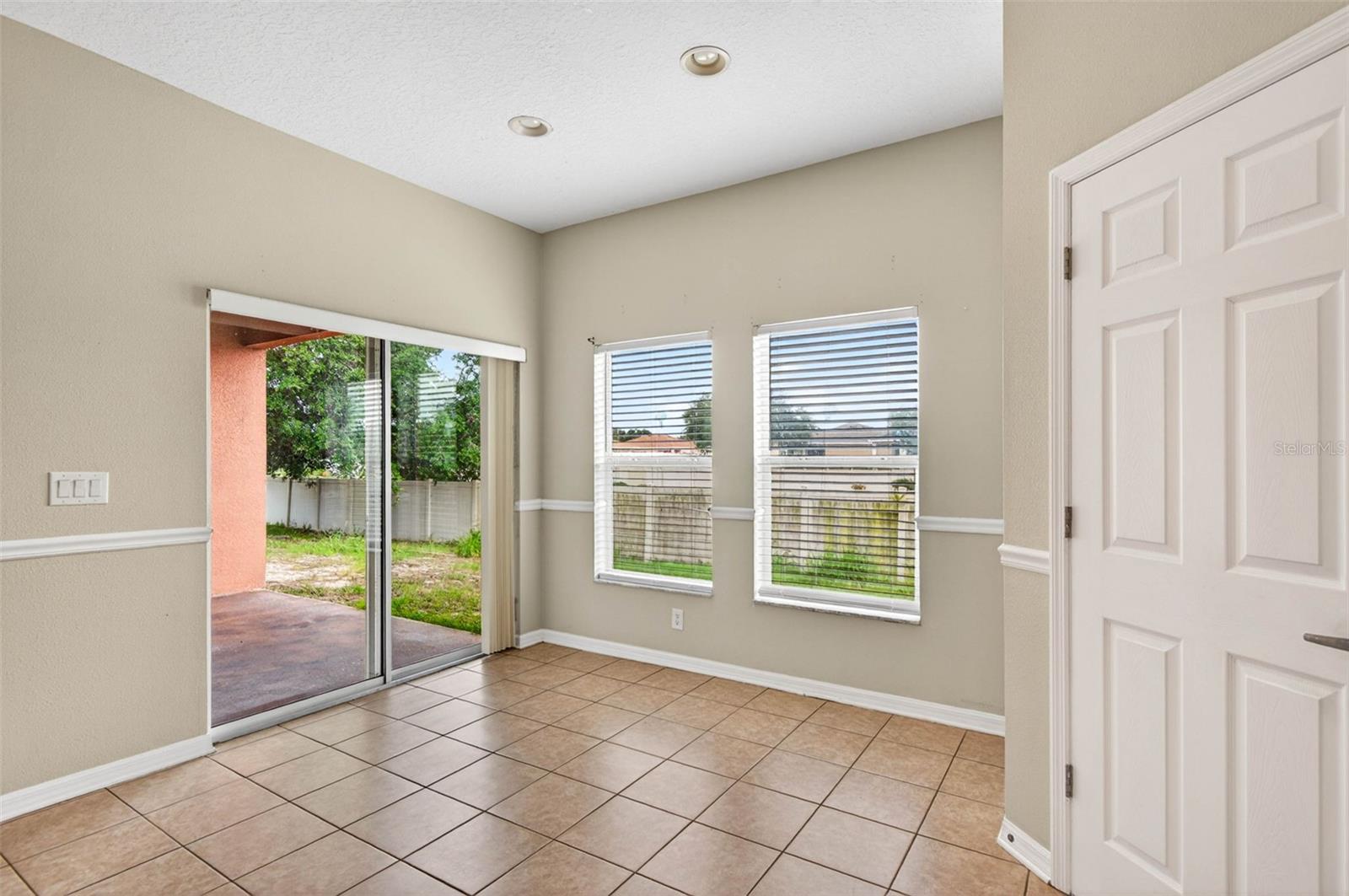612 MARION HILL LN — photo 44