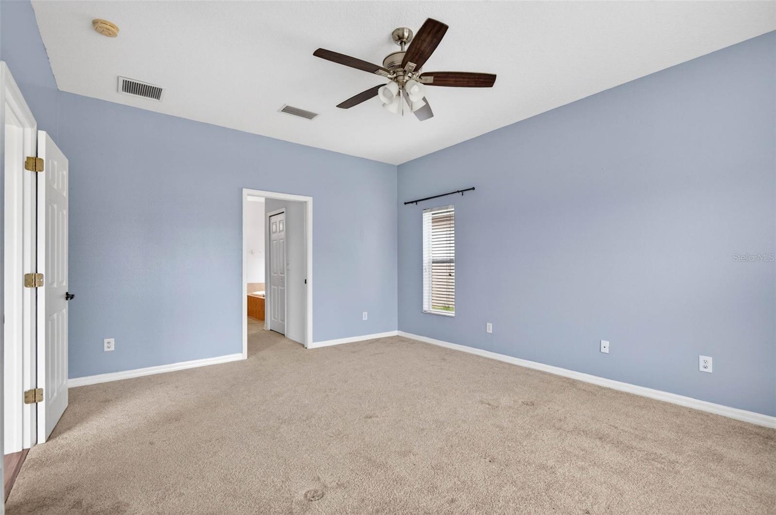 612 MARION HILL LN — photo 13