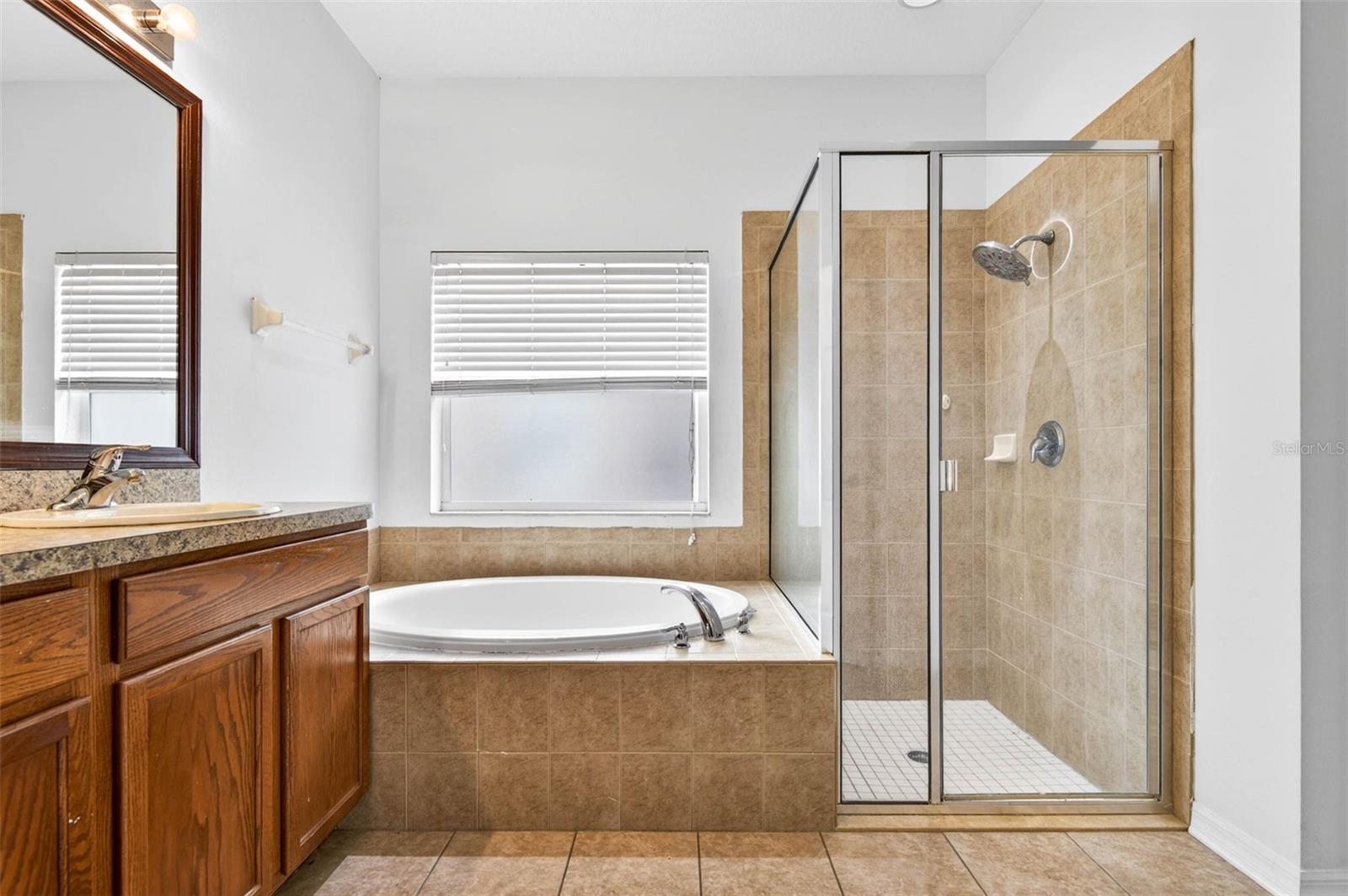 612 MARION HILL LN — photo 15