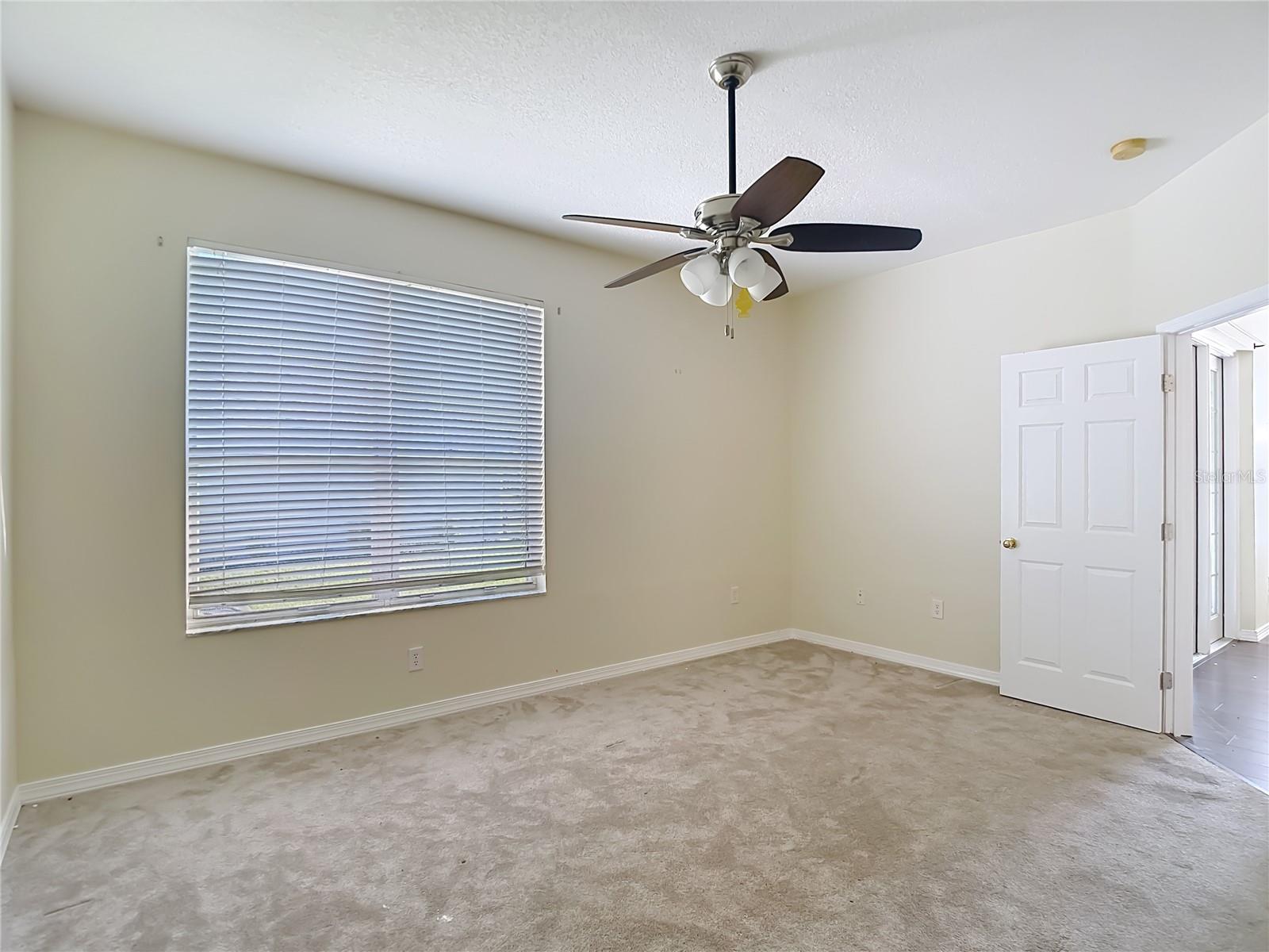 1931 SASSAFRAS DR — photo 34