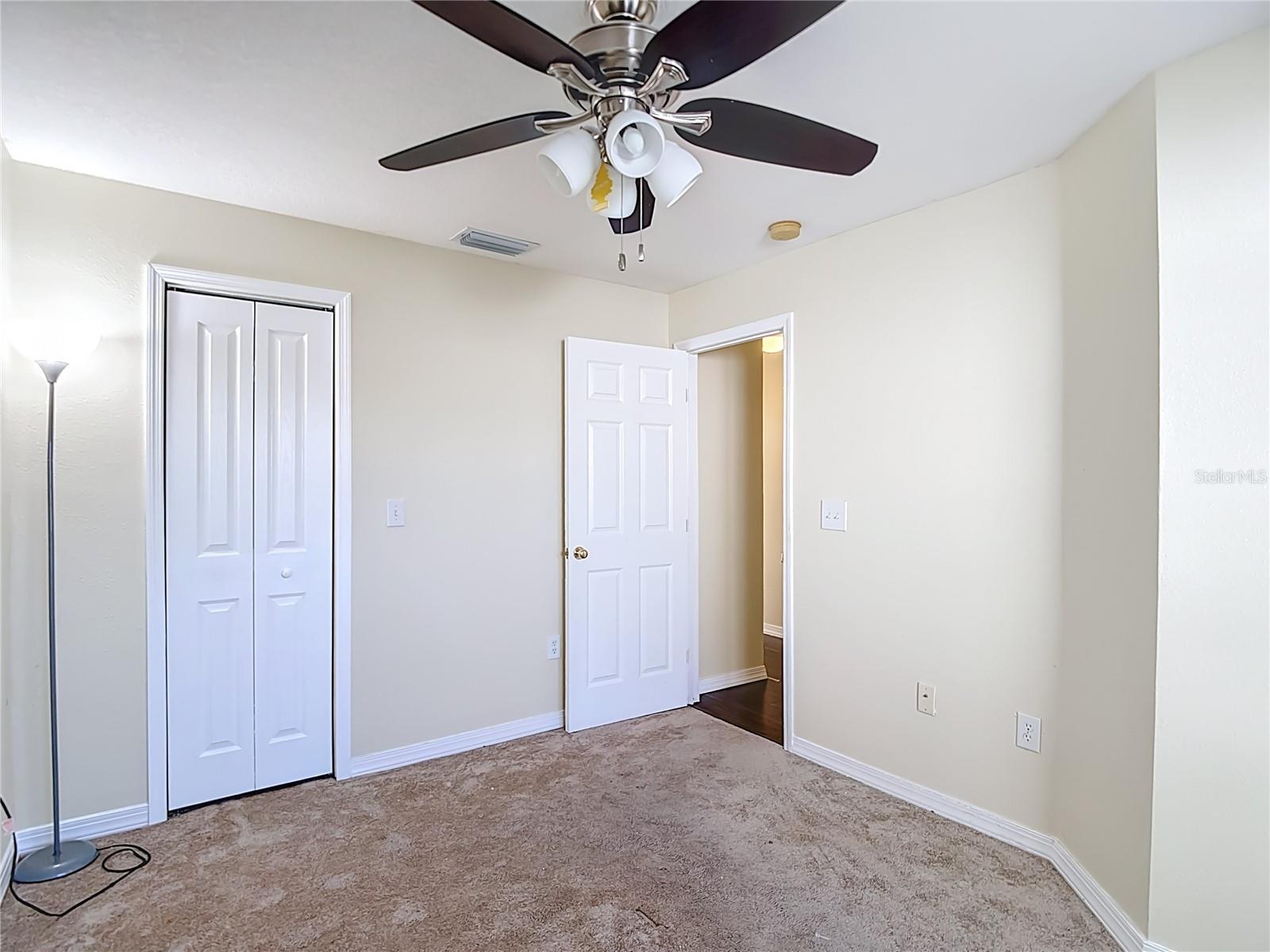 1931 SASSAFRAS DR — photo 37