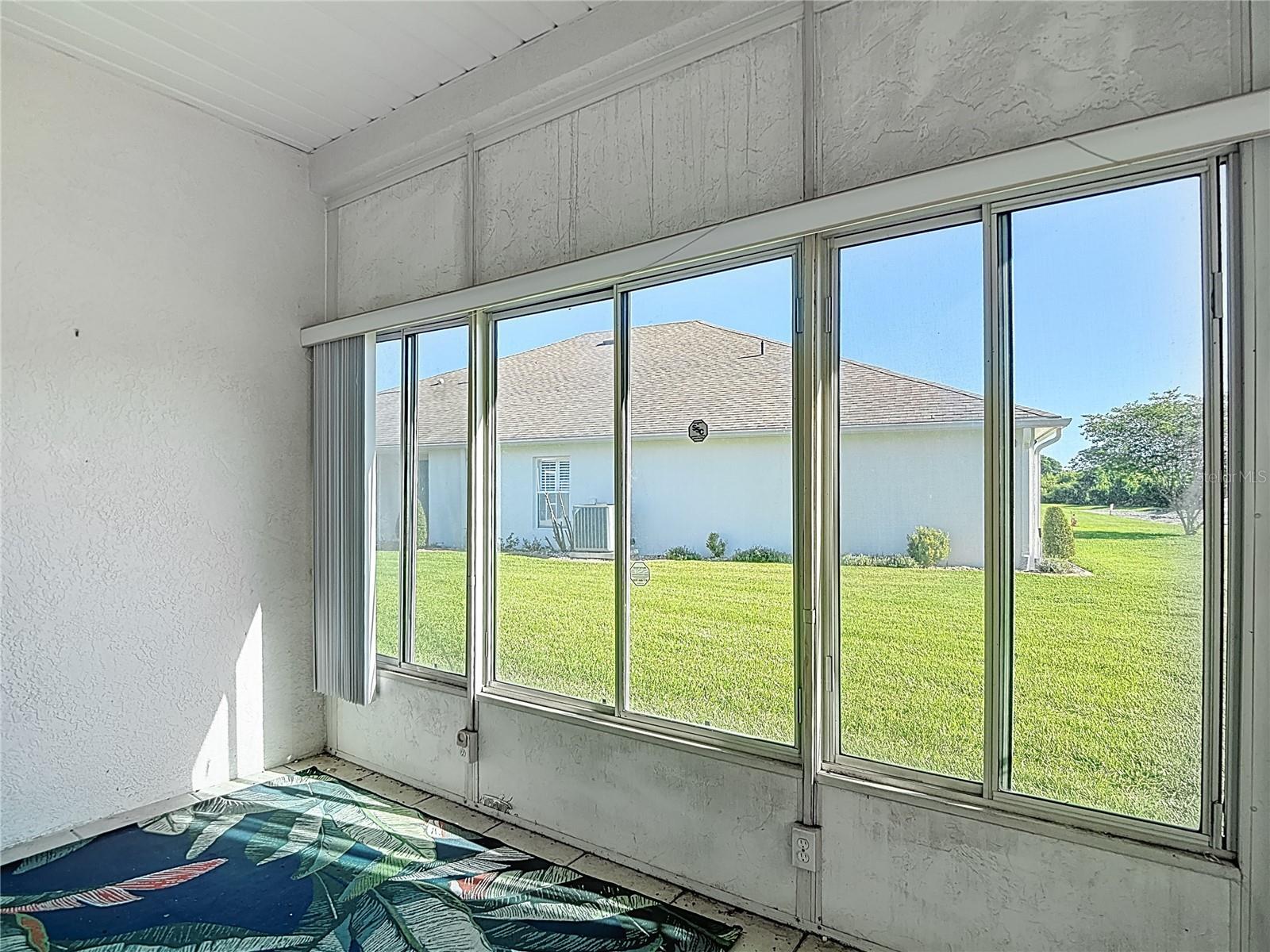 1931 SASSAFRAS DR — photo 48