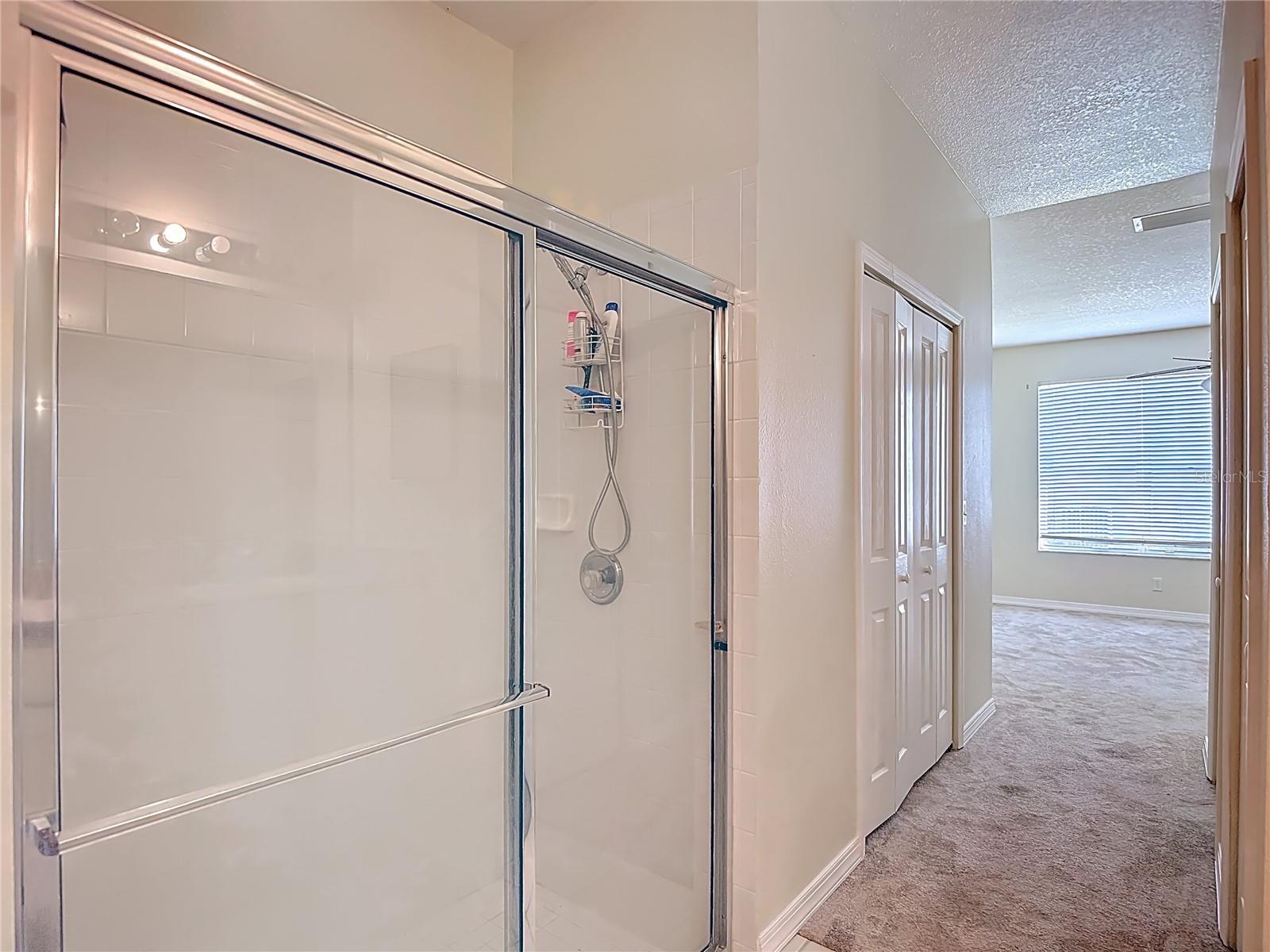 1931 SASSAFRAS DR — photo 32
