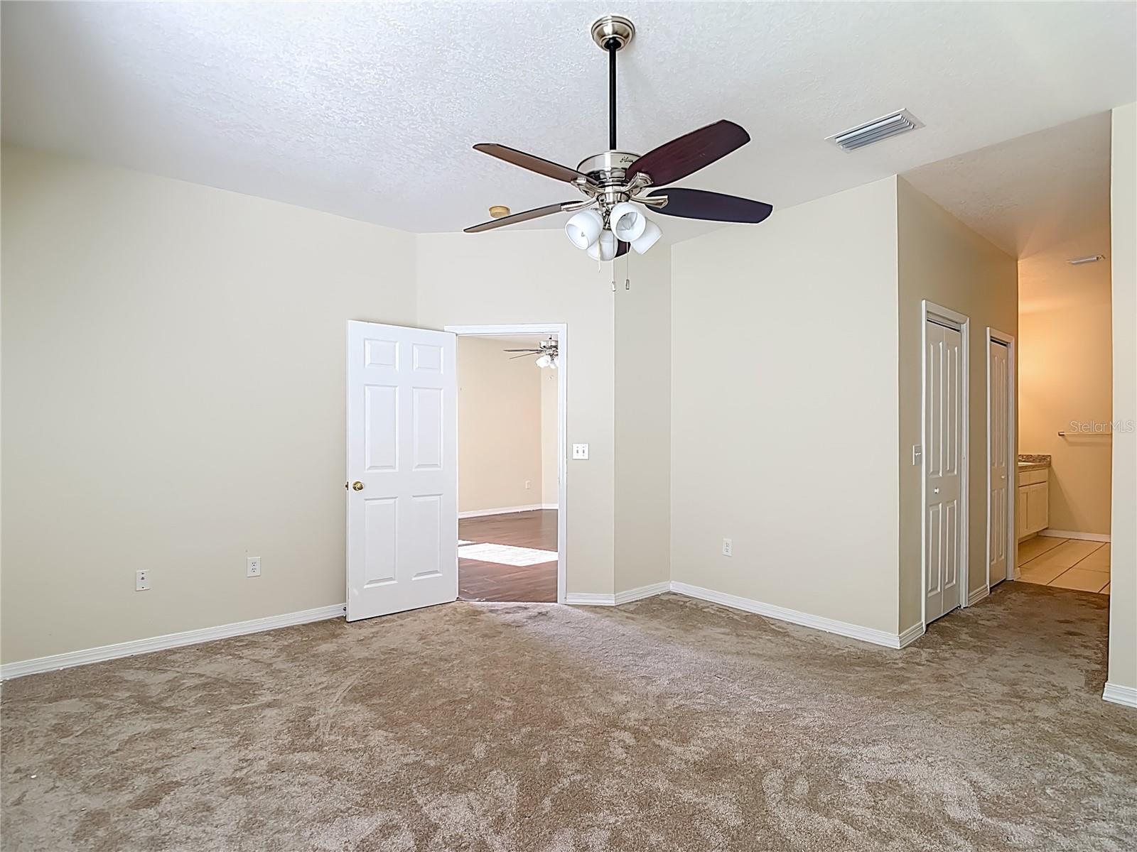 1931 SASSAFRAS DR — photo 27