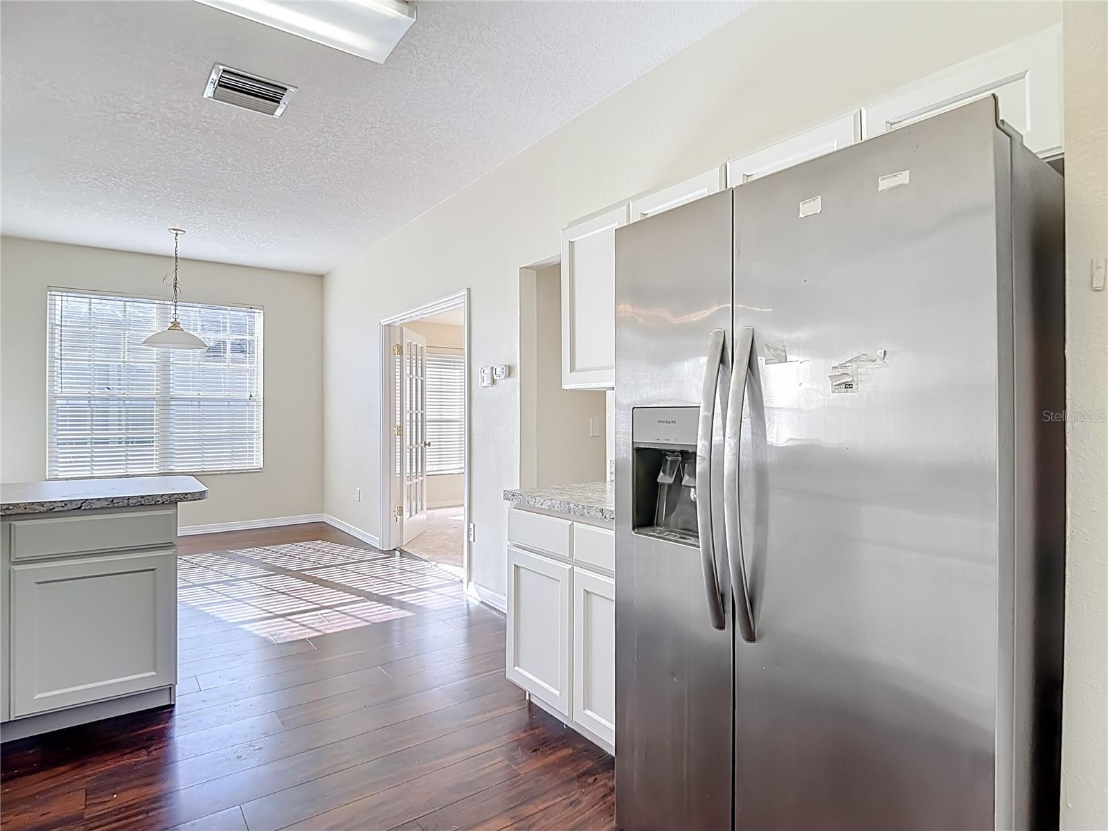 1931 SASSAFRAS DR — photo 5