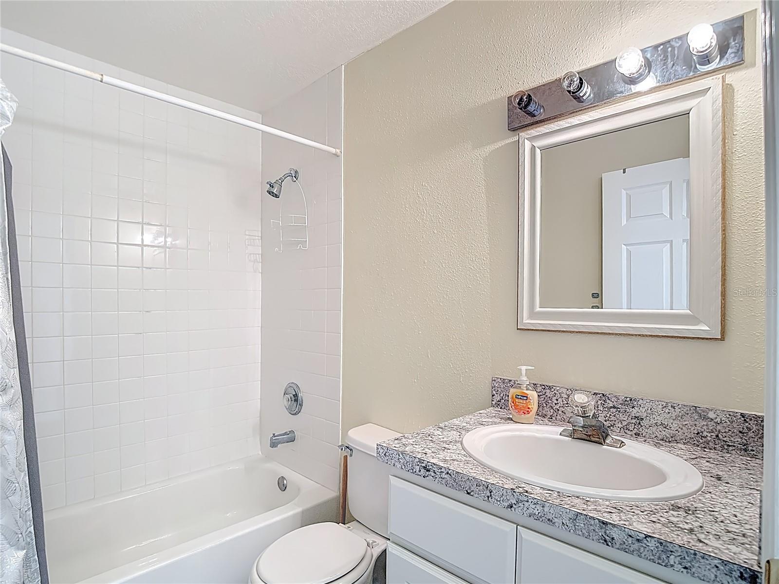 1931 SASSAFRAS DR — photo 40