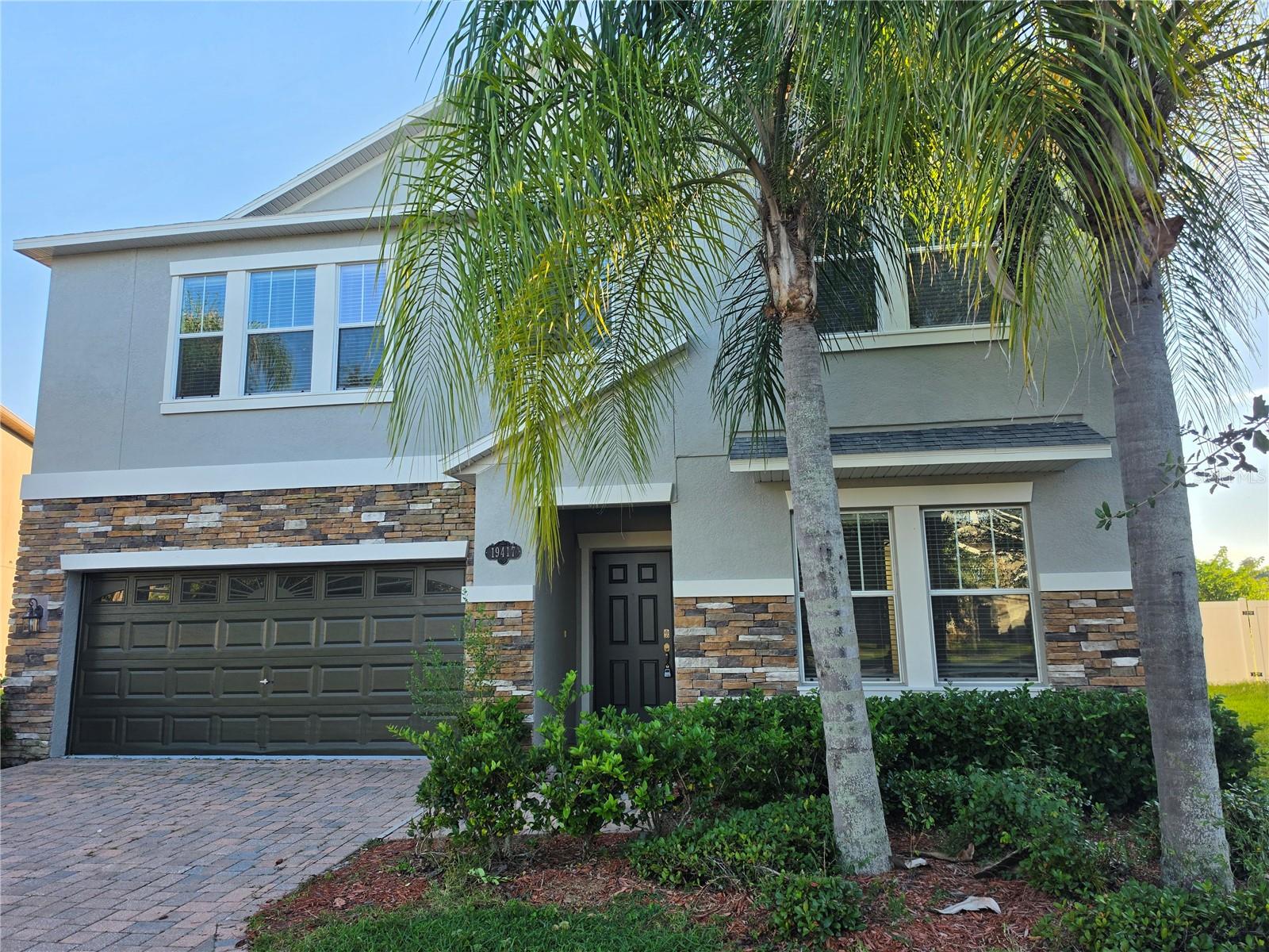 19417 PADDOCK VIEW DR — photo 2