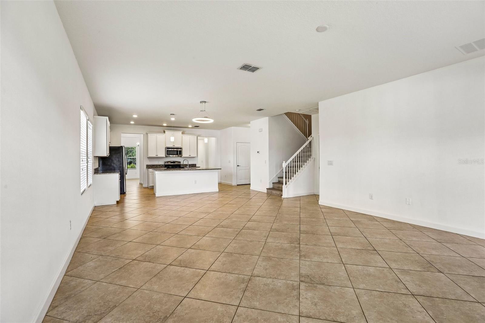 19417 PADDOCK VIEW DR — photo 15